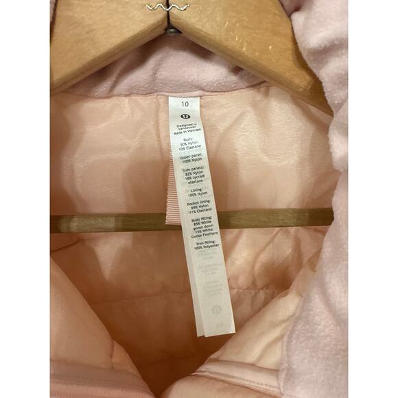 Lululemon Women's Down For it All Technical Vest in Porcelain Pink, 10 - Picture 7 of 9